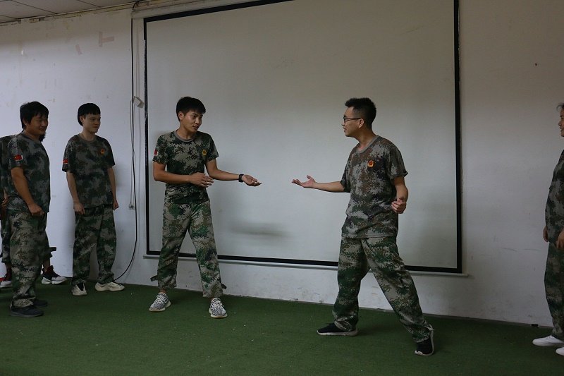 白骨精強娶豬八戒小品